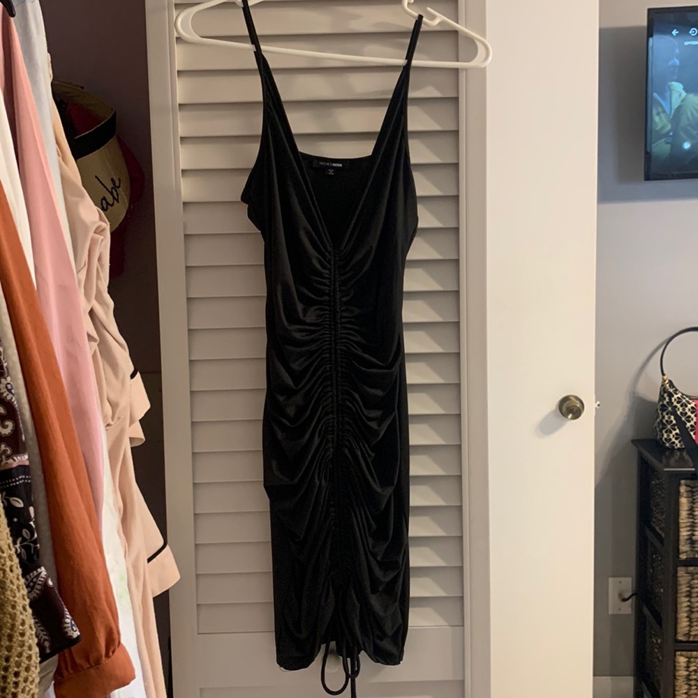 Fashion Nova Shanghai Ruched Dress - Picture 3 of 3